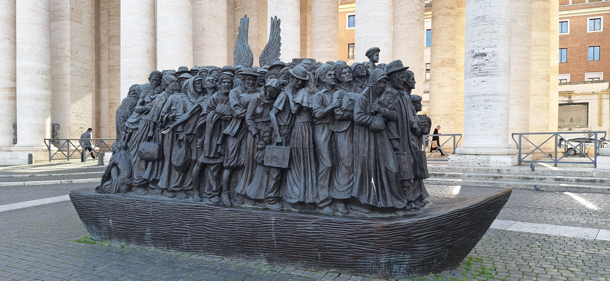 🛥️ Angels Unawares: The Statue in Vatican City