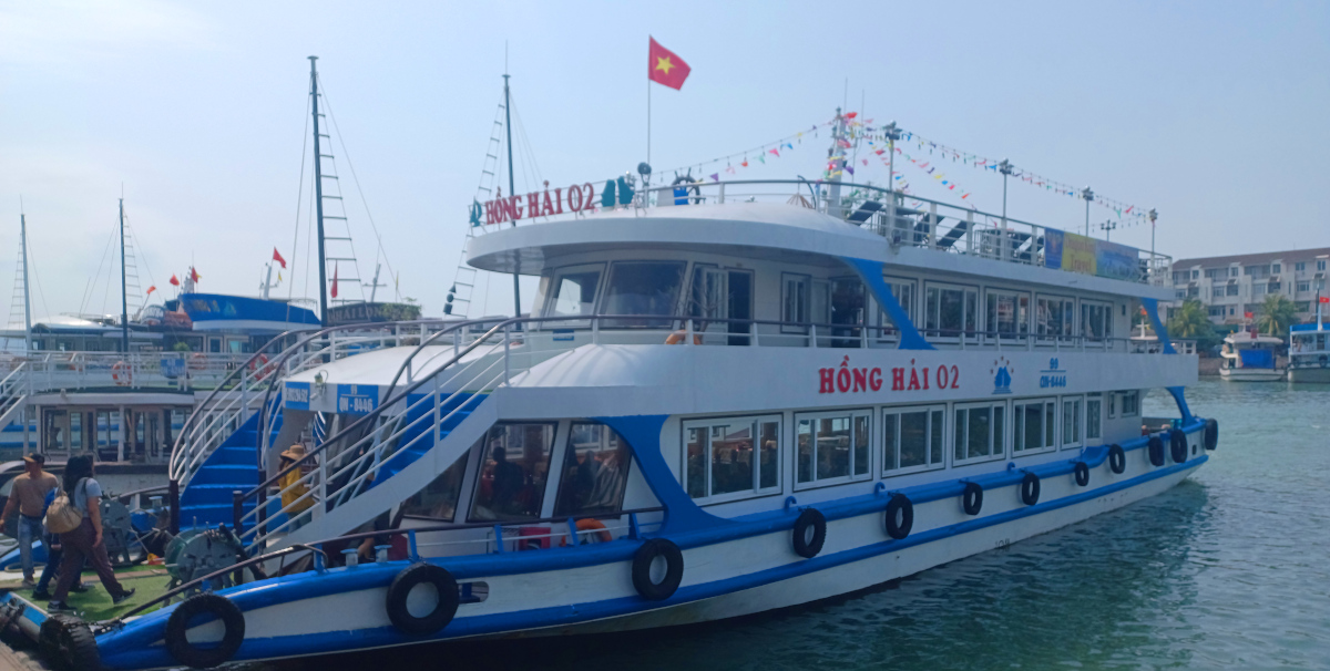 Close-up of Hong Hai 02 boat in Ha Long Bay, Vietnam