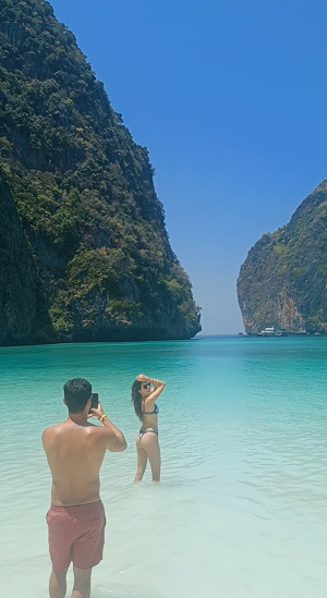 Instagram Moments at Maya Bay – Phi Phi Leh Tourists taking Instagram photos at Maya Bay, Phi Phi Leh