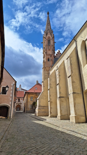 Pathway to Bratislava Castle – Architectural Wonders Architectural buildings on the path to Bratislava Castle