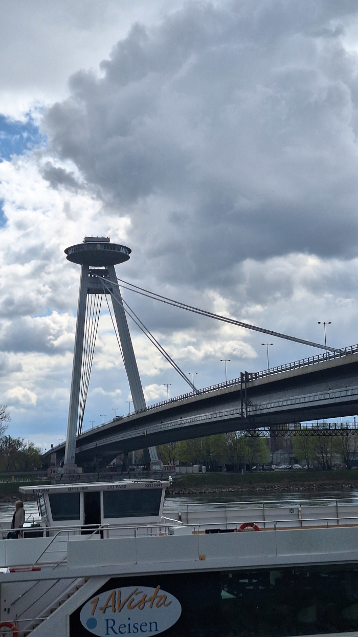 UFO Bridge with Restaurant – Bratislava UFO Bridge in Bratislava featuring a restaurant at the top