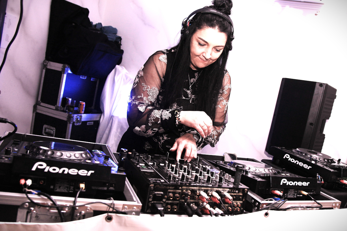 DJ Mixing House Music with Pioneer Decks at Marbles Club – Shotts DJ mixing house music with three Pioneer decks at Marbles Club in Shotts