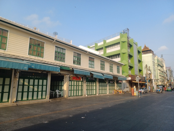 khao san road, early in the morning.