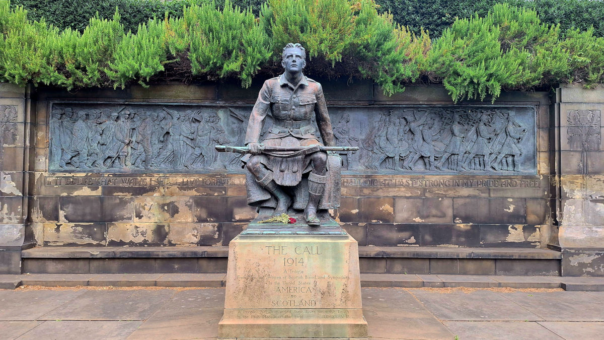 08-monument-princes-st