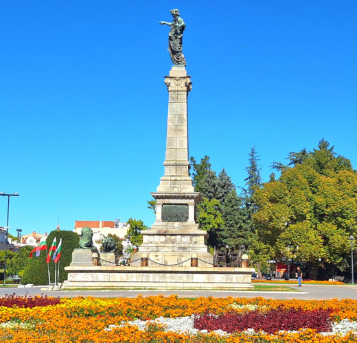 Monument of Freedom, a powerful sculpture by Italian architect Arnoldo Zocchi