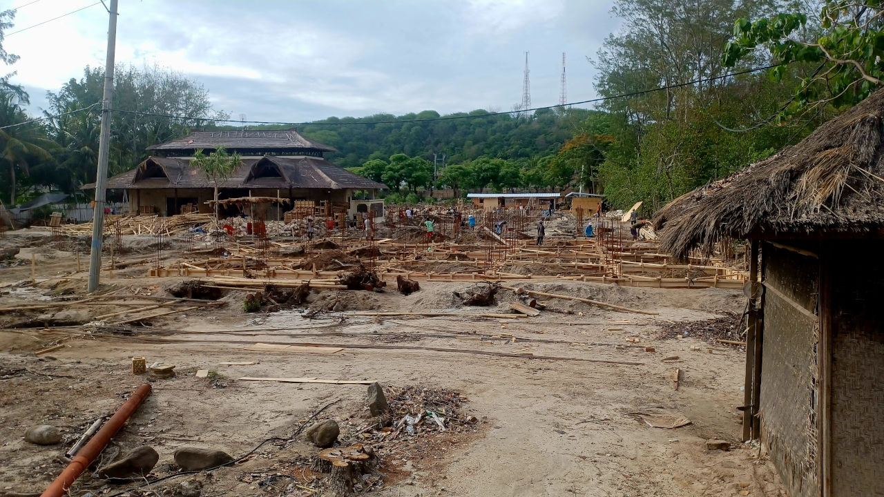 Luxury Resort Construction on Gili Trawangan Construction site of a new luxury resort on Gili Trawangan